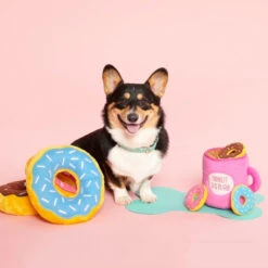 Prestige ZippyPaws Donutz Gift Box Dog Toy 4 Pack -Cat And Dog Supplies zippy burrow donutz with coffee dog toy 700x700 1
